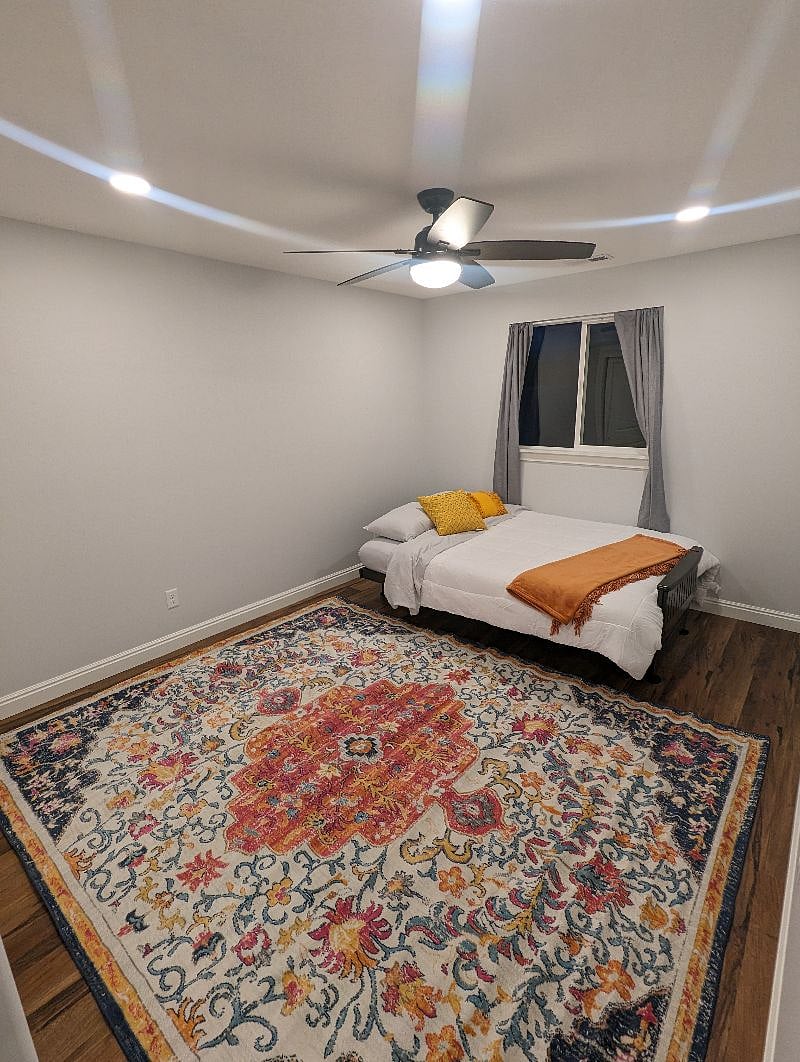 Guests really enjoy this queen size futon that can be setup as a bed or couch. This large room can also become a yoga space, or dedicated office space.