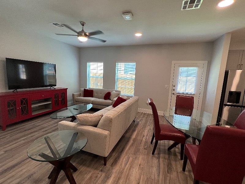 Furnished Finder property 549190_1 photo 10
