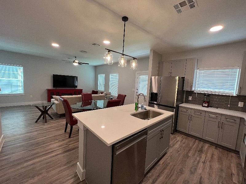 Furnished Finder property 549190_1 photo 12