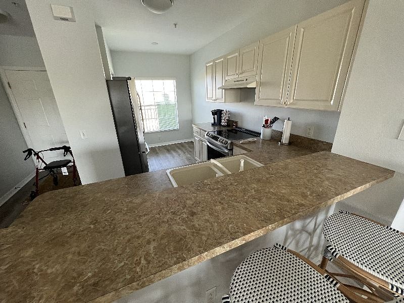 Furnished Finder property 549256_1 photo 9