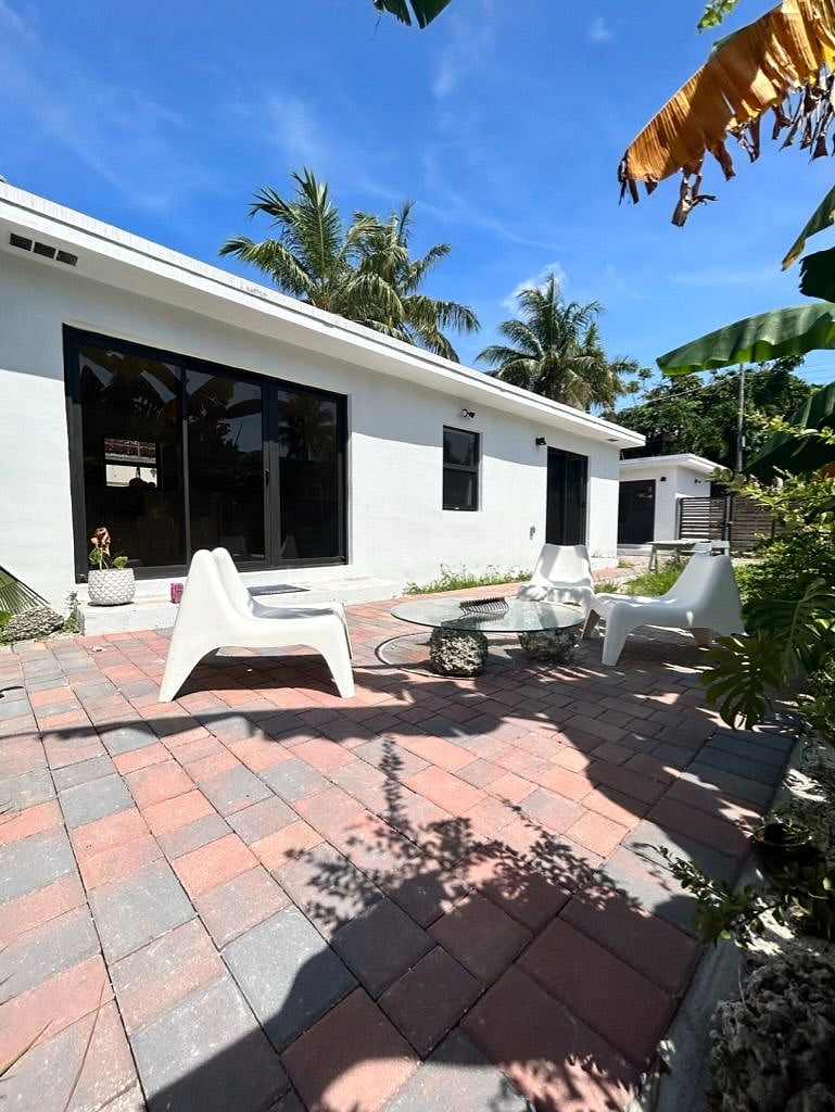 Furnished Finder property 549265_1 photo 17