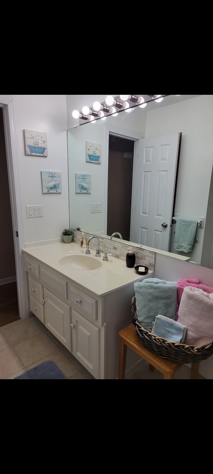 Furnished Finder property 549285_1 photo 6