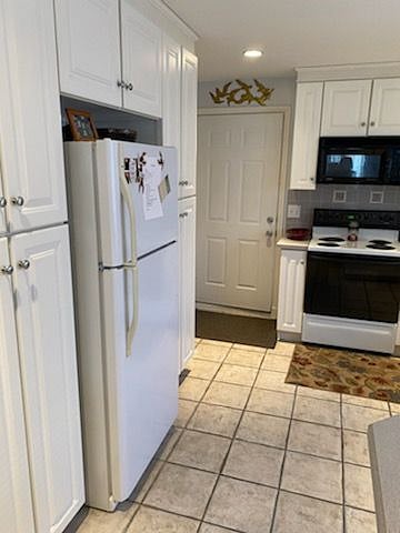 Furnished Finder property 549356_1 photo 7