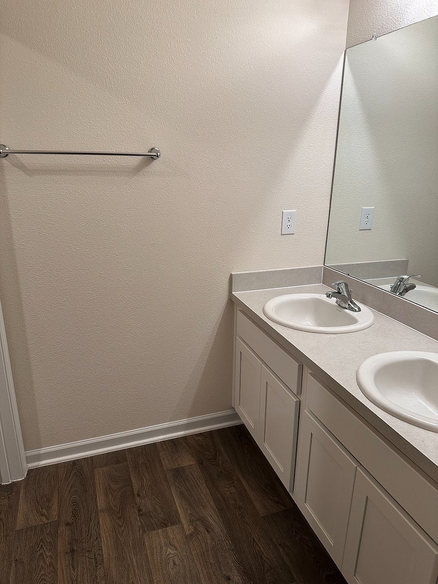 Furnished Finder property 549375_1 photo 7