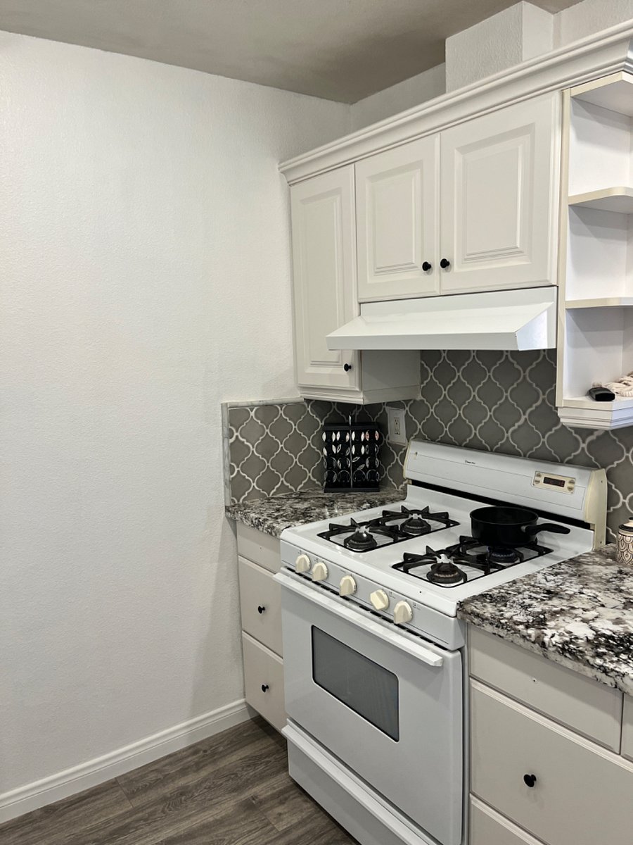 Furnished Finder property 549408_1 photo 25