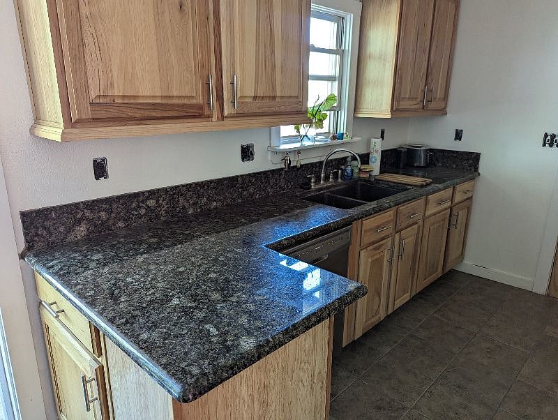 Furnished Finder property 549431_1 photo 3