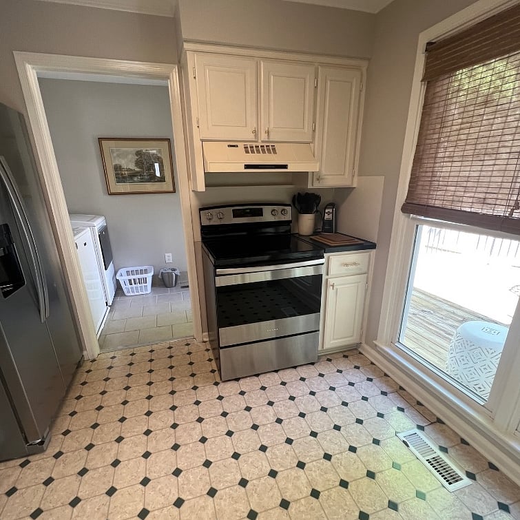 Furnished Finder property 549479_1 photo 10