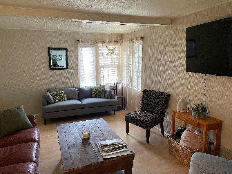 Furnished Finder property 549480_1 photo 1