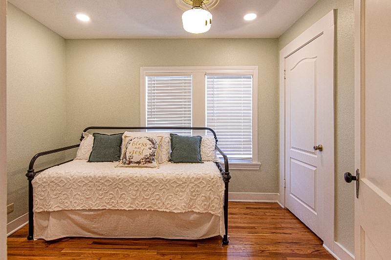 Furnished Finder property 549539_1 photo 8