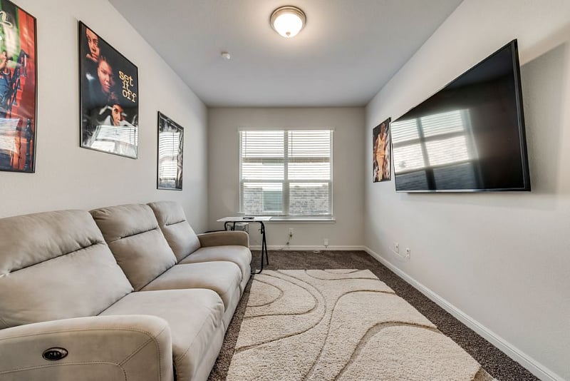 Furnished Finder property 549550_1 photo 15
