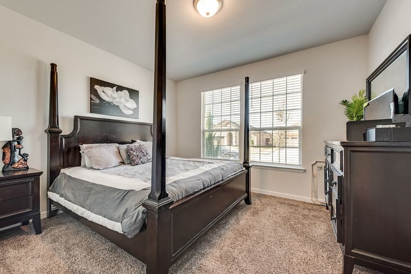 Furnished Finder property 549550_1 photo 18
