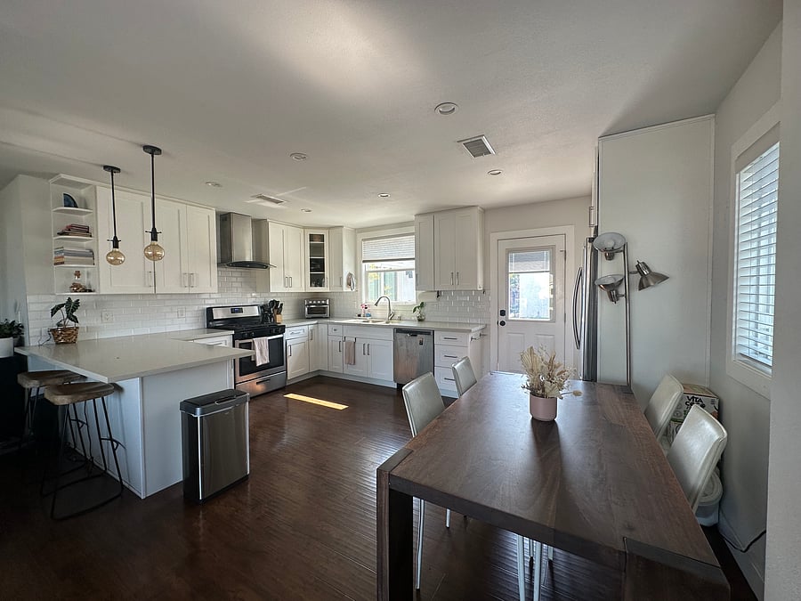Furnished Finder property 549608_1 photo 5