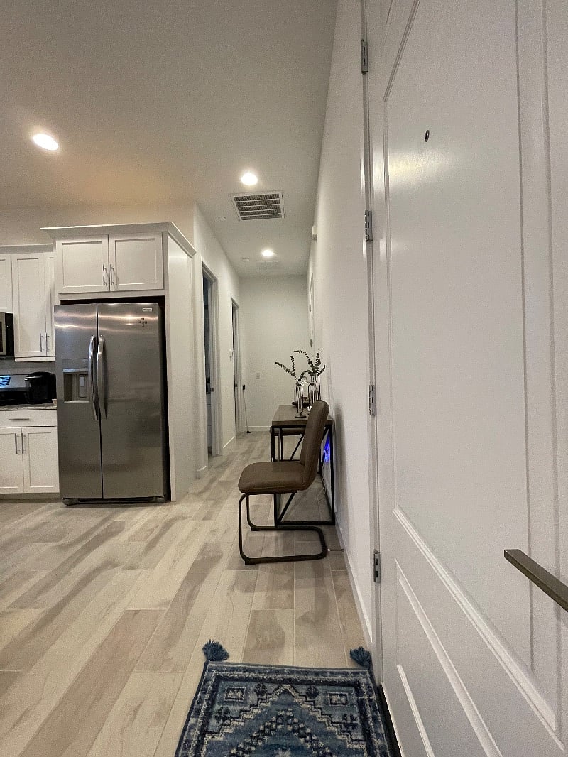 Furnished Finder property 549627_1 photo 3