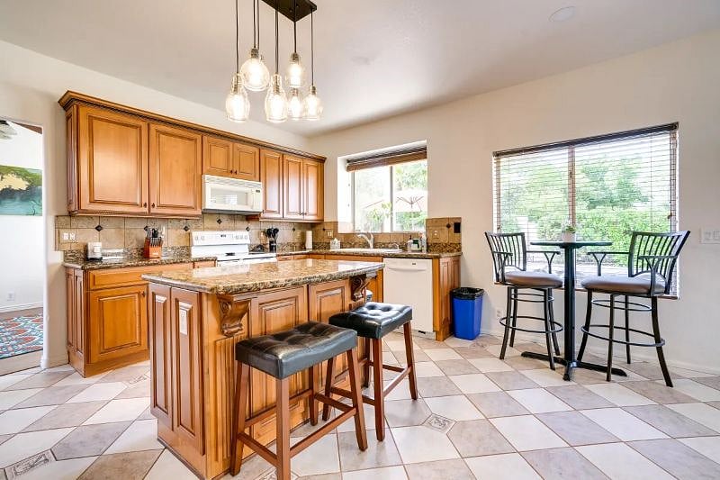Furnished Finder property 549633_1 photo 19