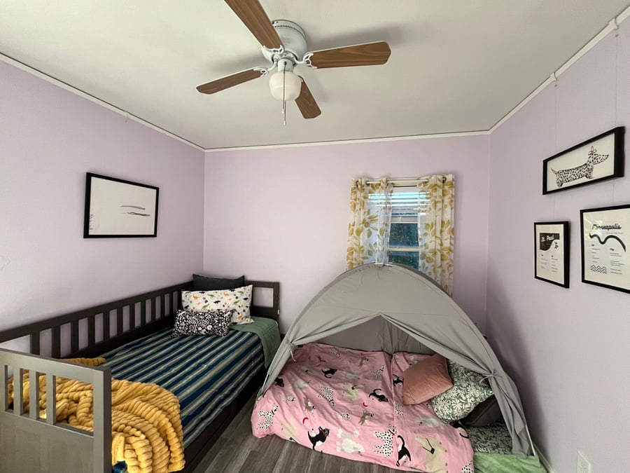 This shows the second bedroom set up with the two twins. Perfect for kids!
