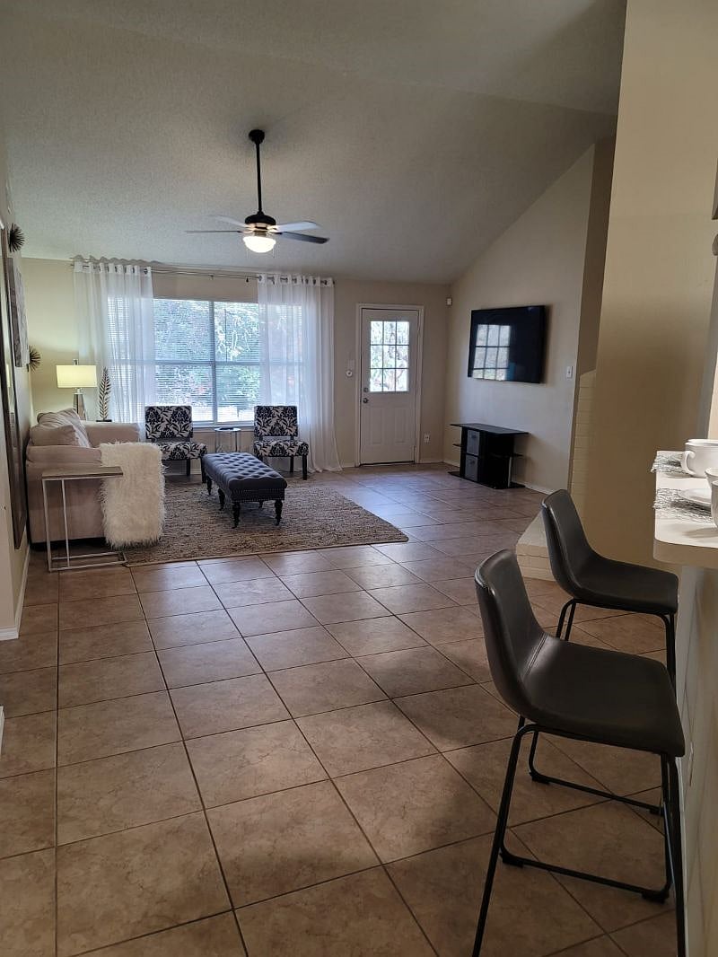 Furnished Finder property 549664_1 photo 13