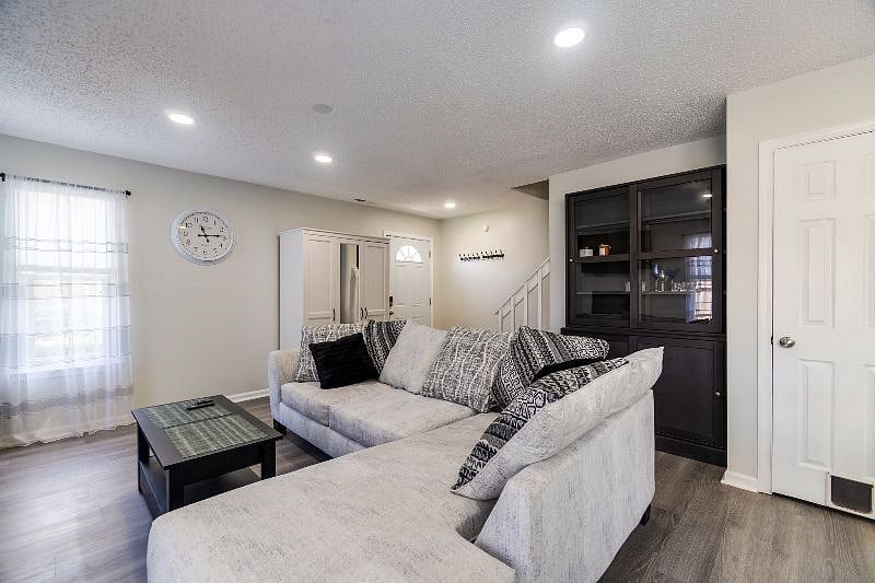 Furnished Finder property 549665_1 photo 8