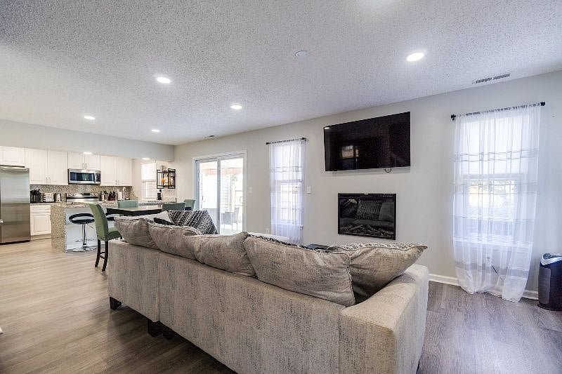 Furnished Finder property 549665_1 photo 11