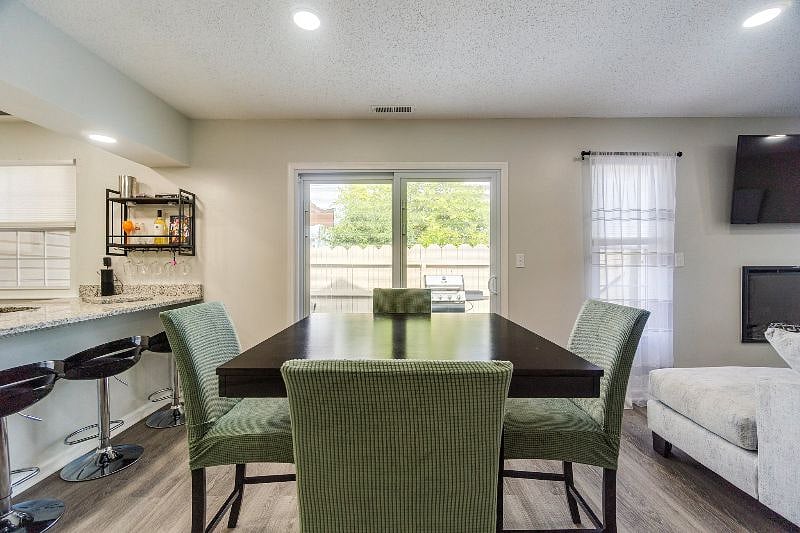 Furnished Finder property 549665_1 photo 14