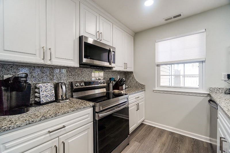 Furnished Finder property 549665_1 photo 22