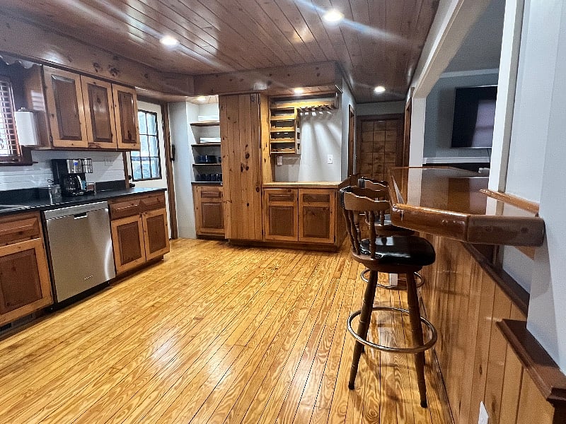 Furnished Finder property 549757_1 photo 5