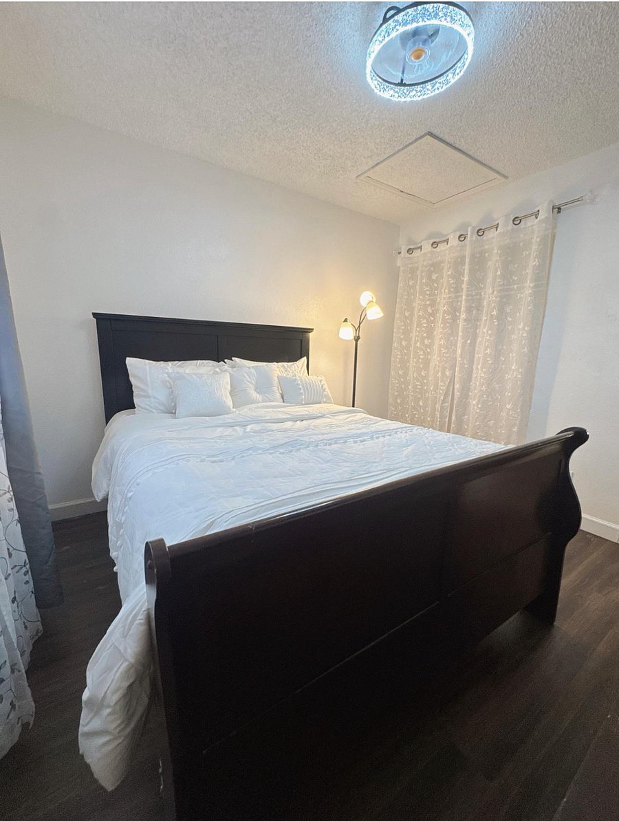 Furnished Finder property 549796_1 photo 10