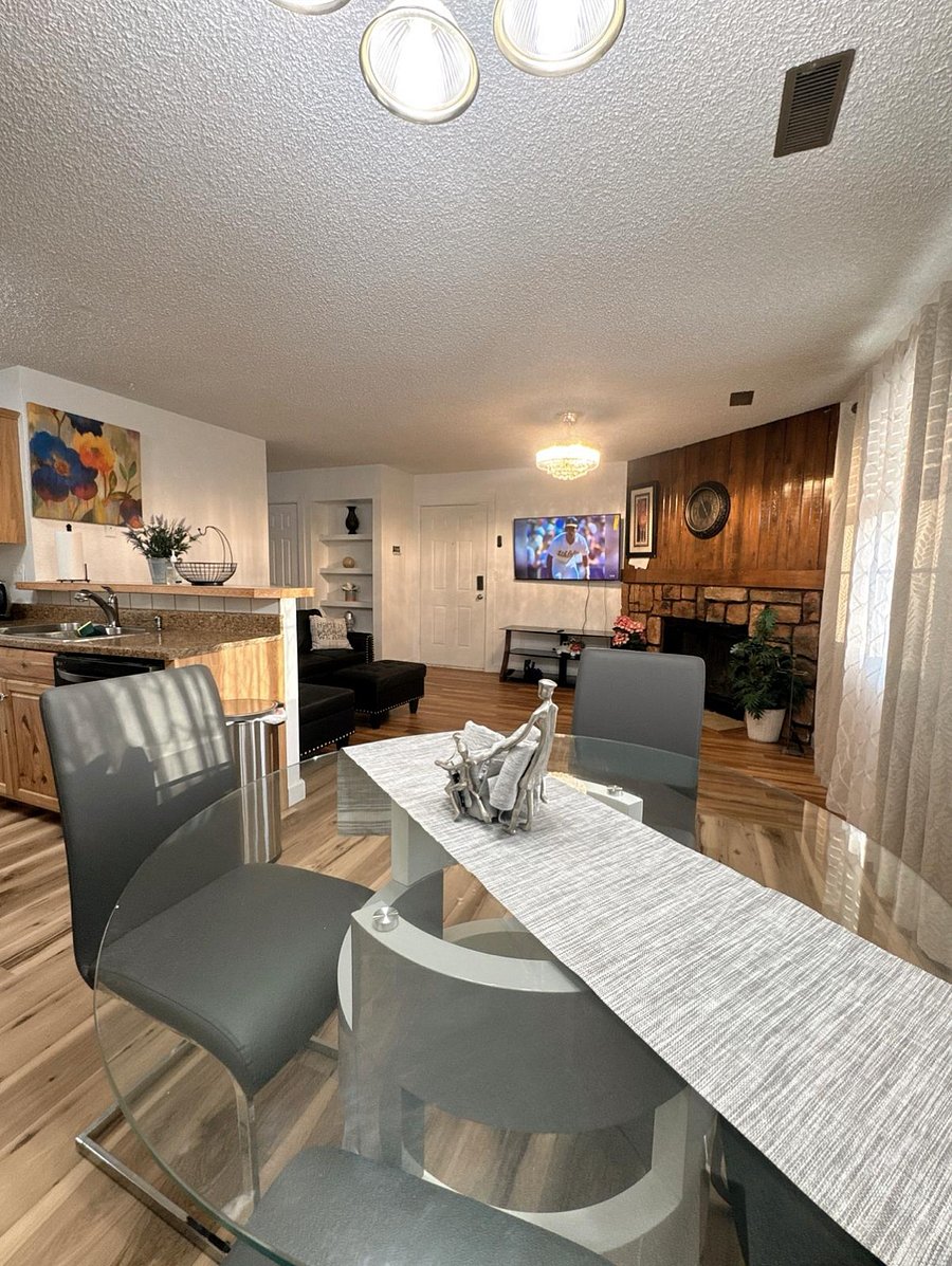 Furnished Finder property 549796_1 photo 25