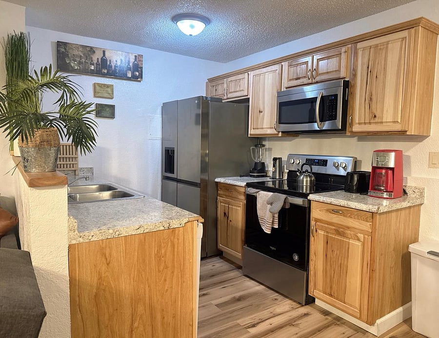 Furnished Finder property 549797_1 photo 15