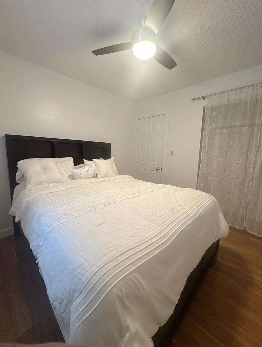 Furnished Finder property 549798_1 photo 17