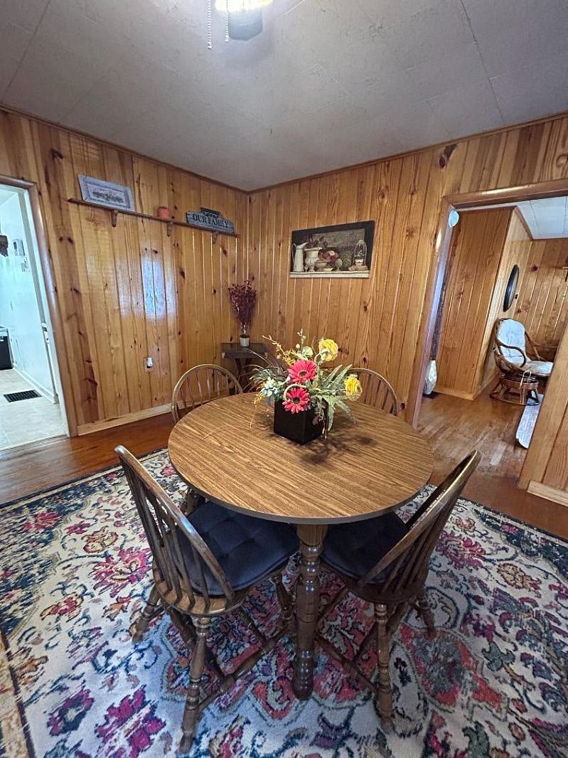 Furnished Finder property 549815_1 photo 3