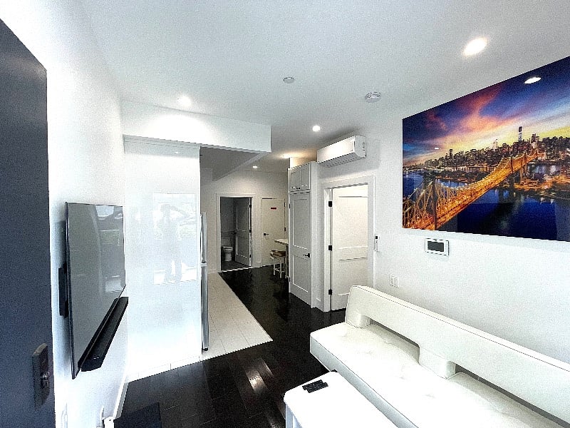 Furnished Finder property 549838_1 photo 1