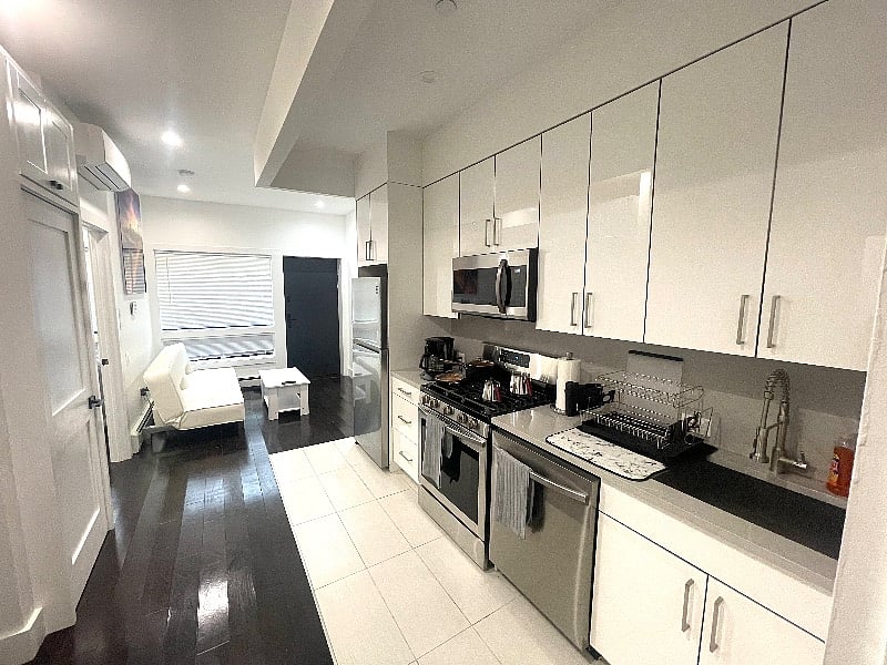 Furnished Finder property 549838_1 photo 2