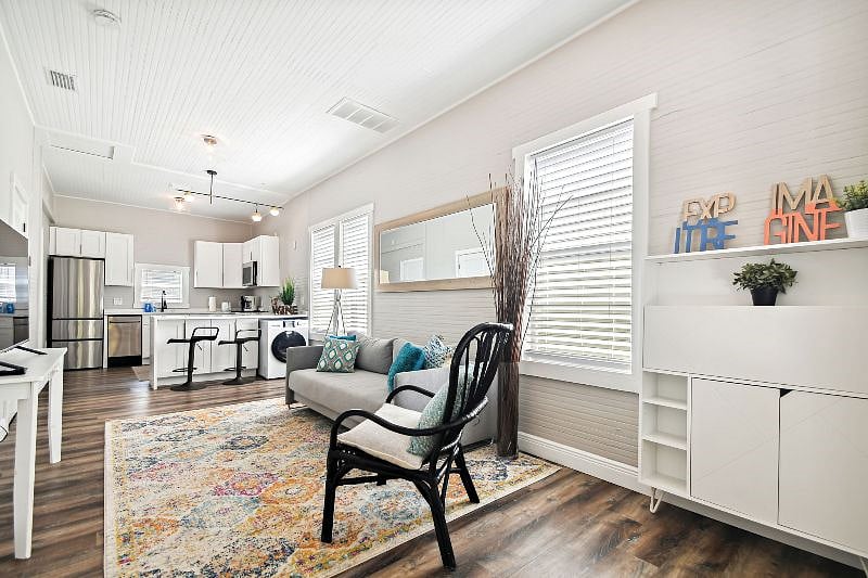 Furnished Finder property 549902_1 photo 7