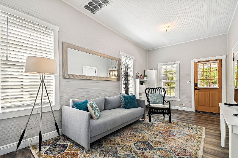 Furnished Finder property 549902_1 photo 9