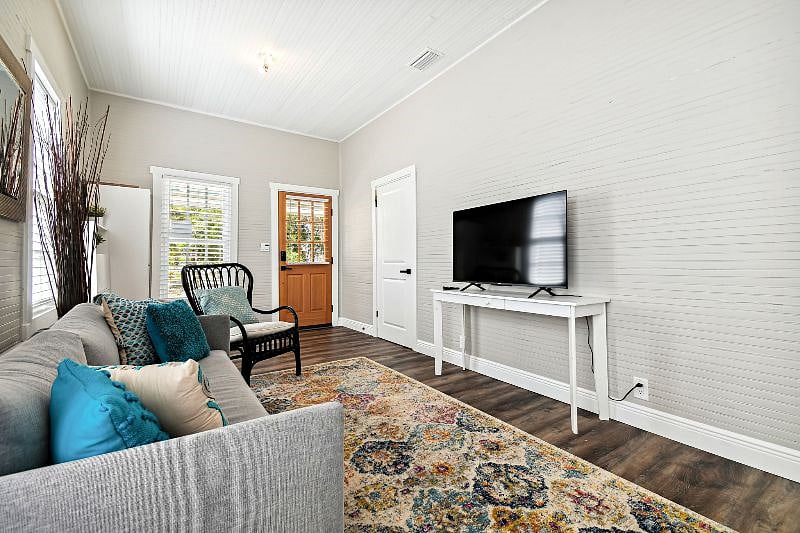 Furnished Finder property 549902_1 photo 13