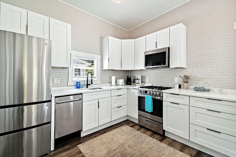 Furnished Finder property 549902_1 photo 17