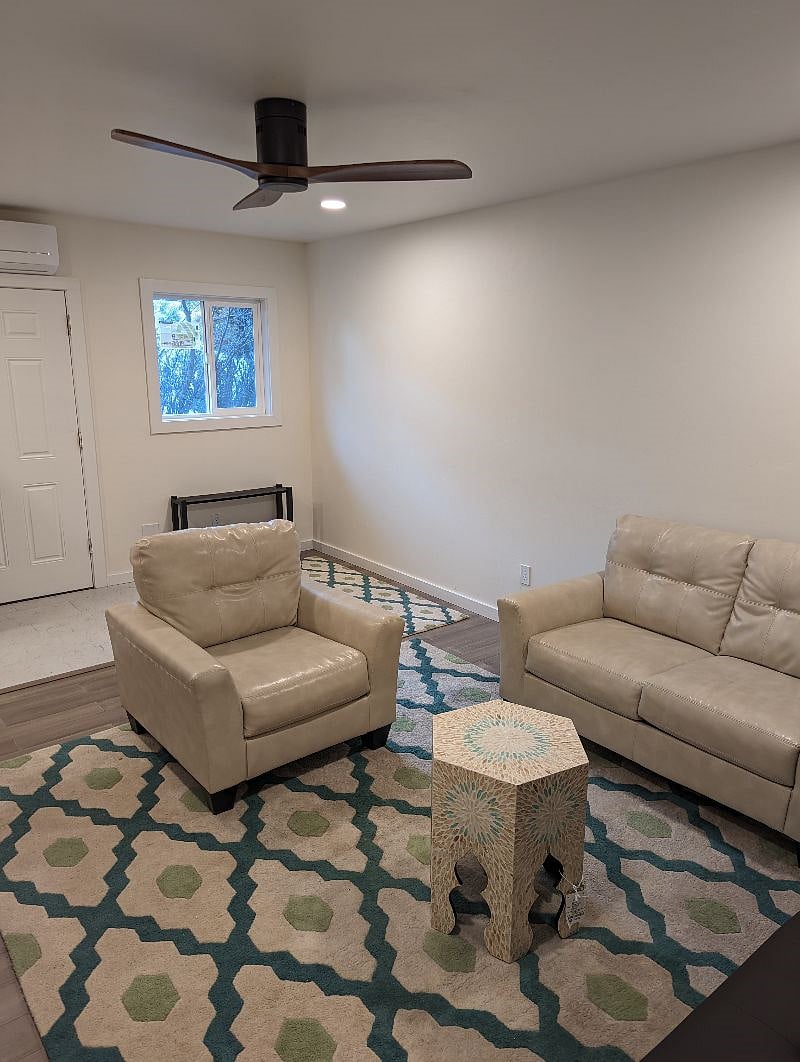 Furnished Finder property 549934_1 photo 3