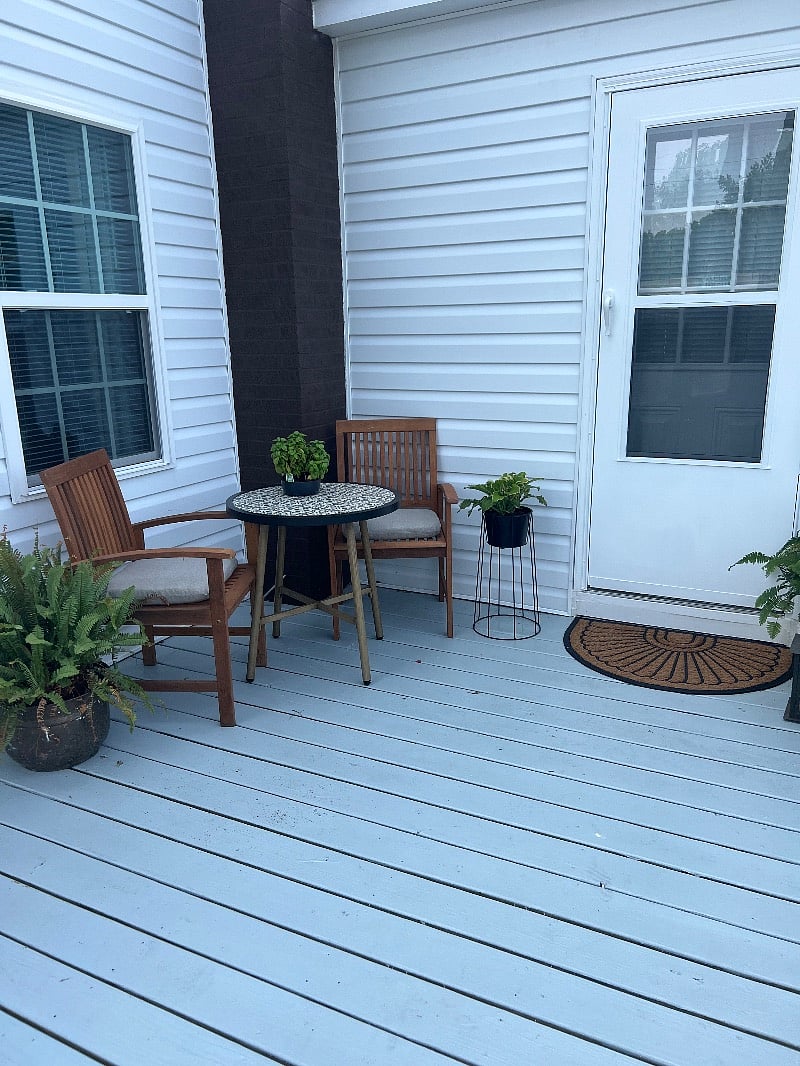 Deck perfect for coffee 