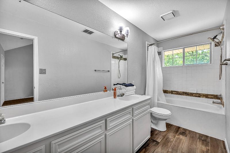 Furnished Finder property 549945_1 photo 12
