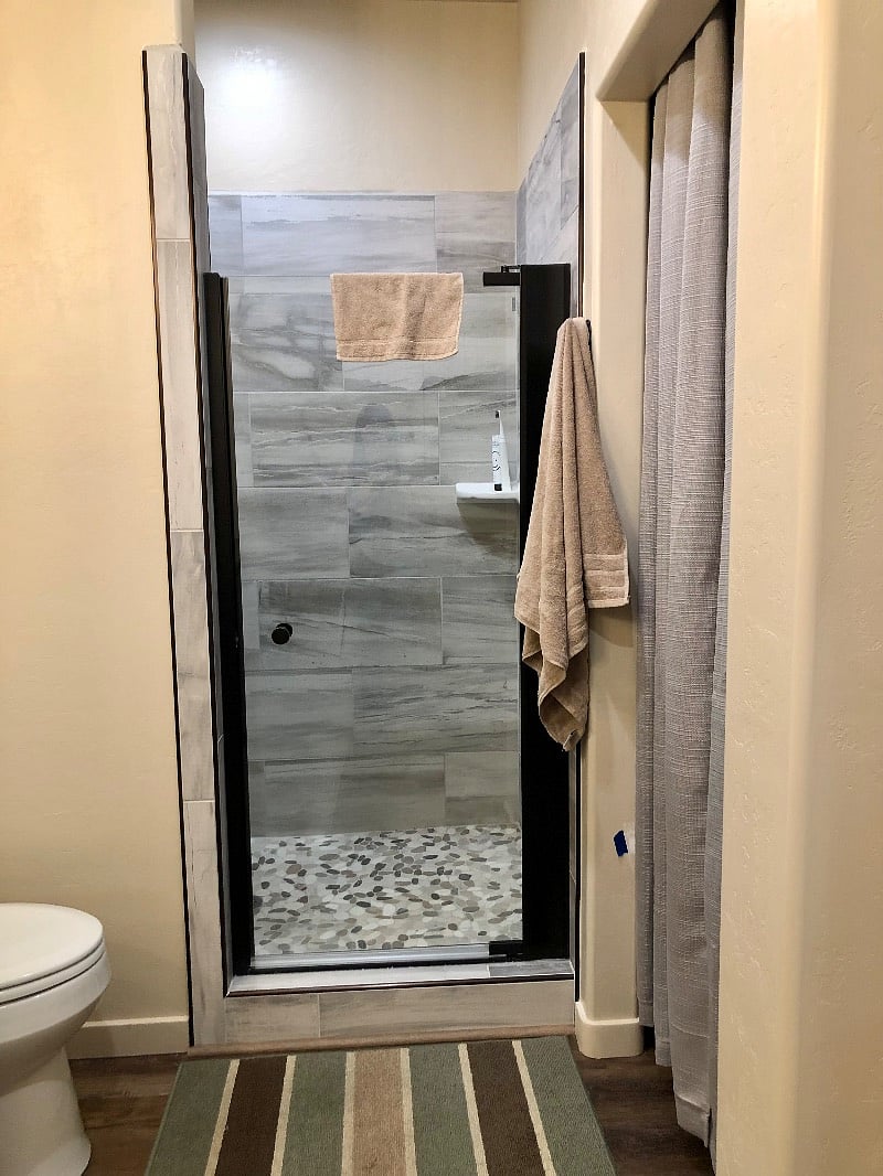 Primary shower