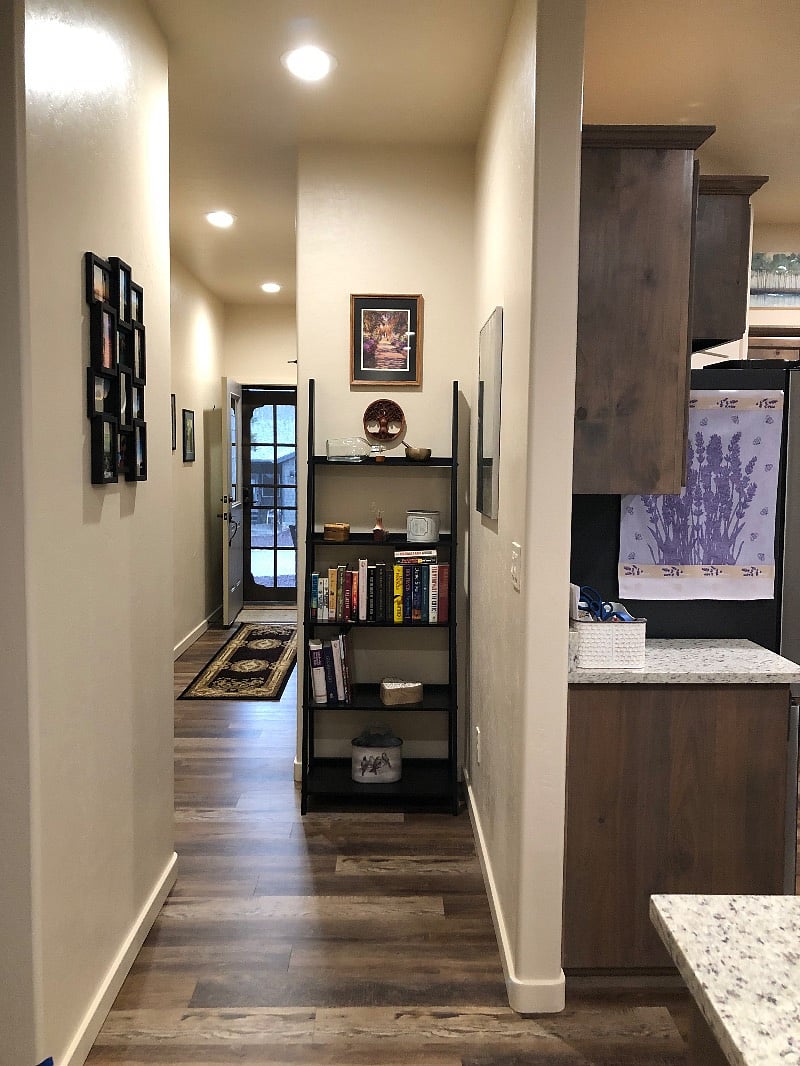 Entrance hallway area, facing front entrance
