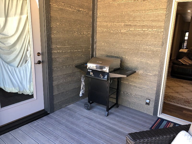 Gas grill
