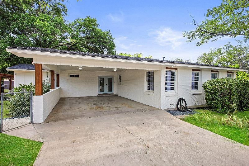 Furnished Finder property 549976_1 photo 3