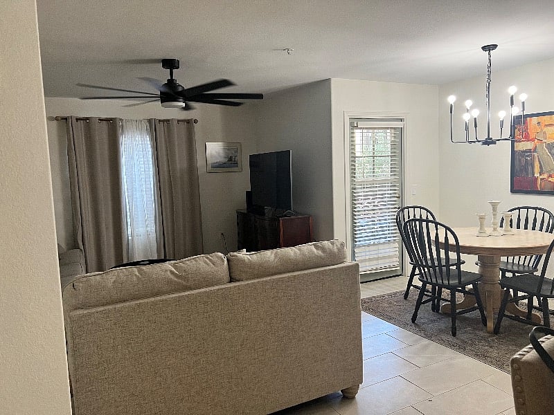 Furnished Finder property 550051_1 photo 3