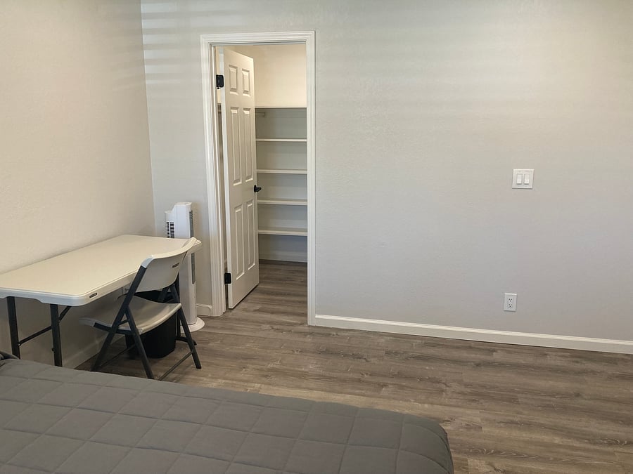 Furnished Finder property 550061_1 photo 6
