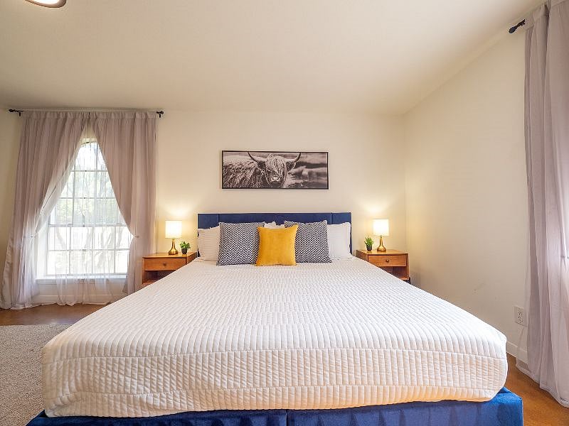 Furnished Finder property 550081_1 photo 16
