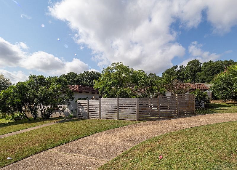 Furnished Finder property 550081_1 photo 27