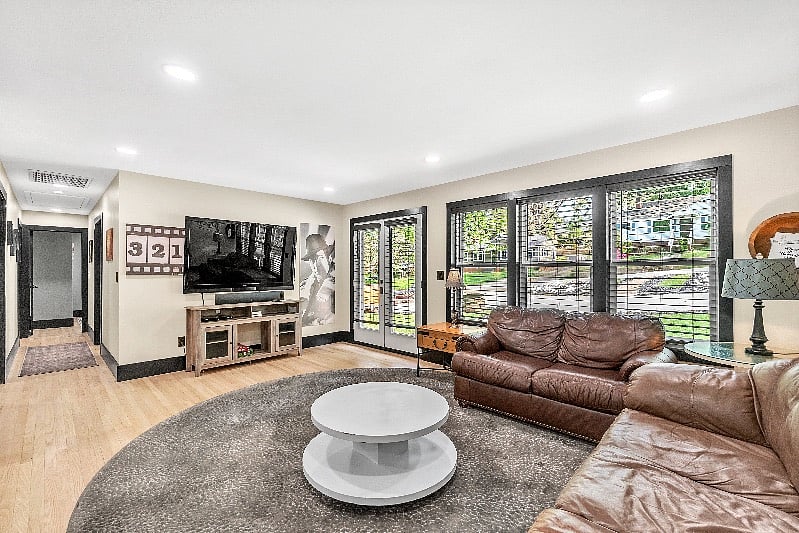 Shared Space, living room