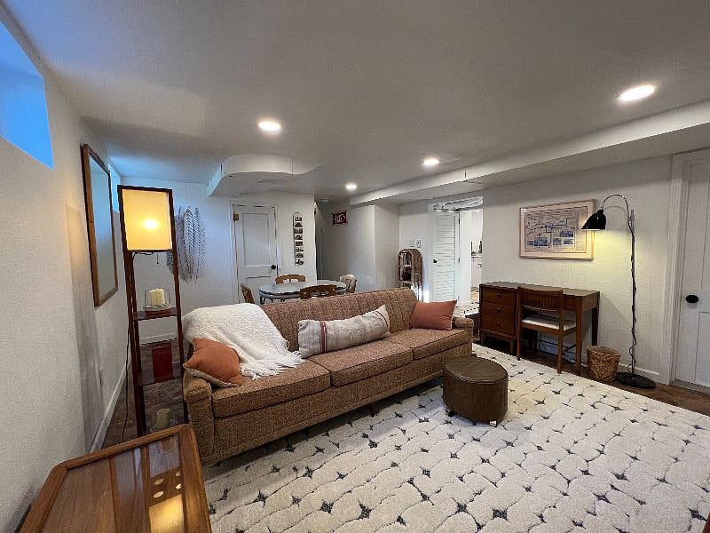 Furnished Finder property 550104_1 photo 8