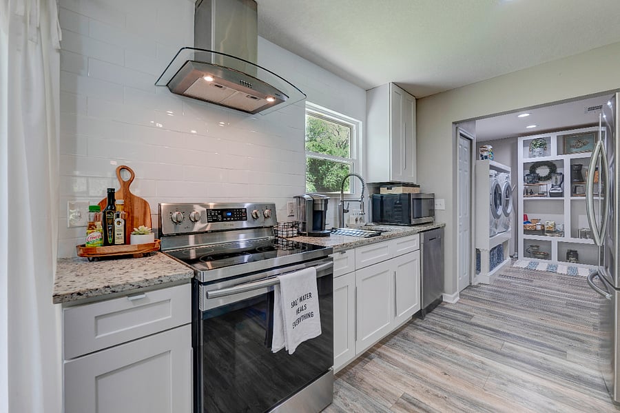 Furnished Finder property 550150_1 photo 10